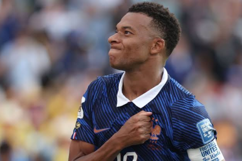 Racismo na Copa do Mundo e a Hipocrisia do Futebol