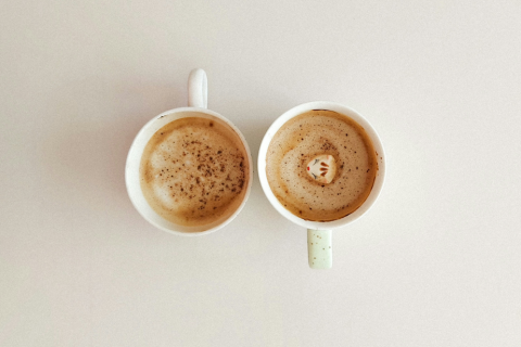 Um Amor, Um Café:  O Segundo Café