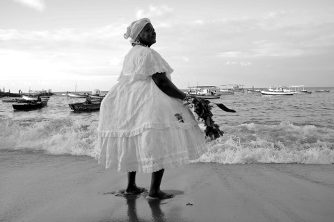 O Preconceito Contra as Roupas Sagradas das Religiões de Matriz Africana